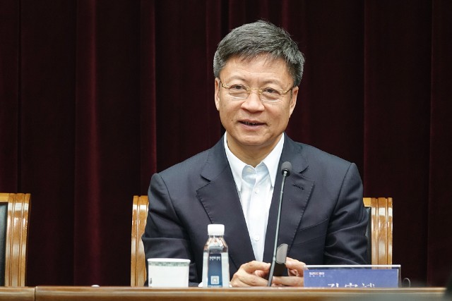 上半年负债率大降23%,孙宏斌:融创一直"走在前面"