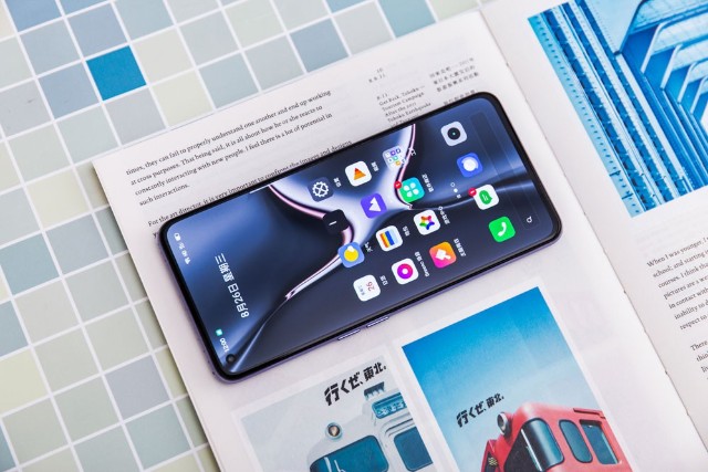 这渐变色,爱了爱了!realme真我x7 pro美图赏_财富号_东方财富网