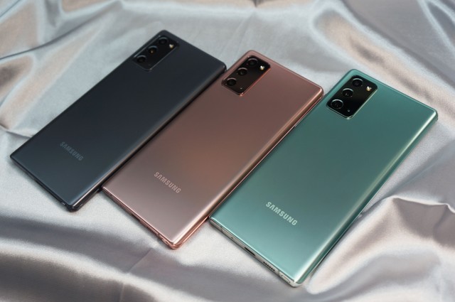 三星galaxy note 20系列举例,其教科书式级别的屏幕,以及借助spen打造