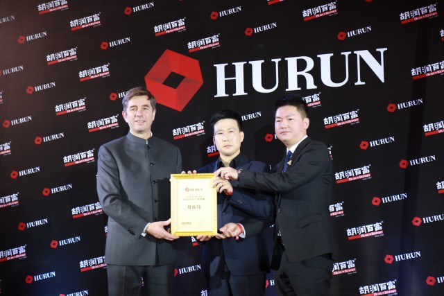 将"以燕窝为核心的服务转型体系"带进美国联合国总部;在马来西亚沙巴