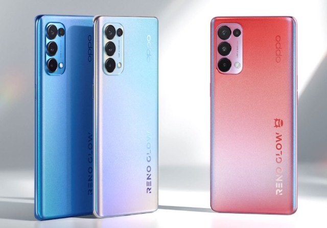 新机共有三款机型,分别是reno5,reno5 pro和reno5 pro ,三款手机使用