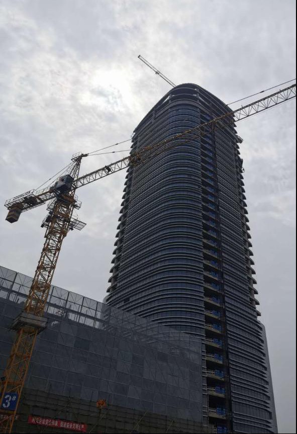 广田精品南沙自贸区城市天际线航运中心幕墙工程完工亮相