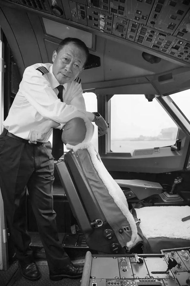 "最美机长",这次驾鹤而去