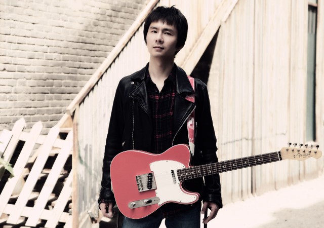 赵楠新歌不驯狂躁定义人生摇滚态度