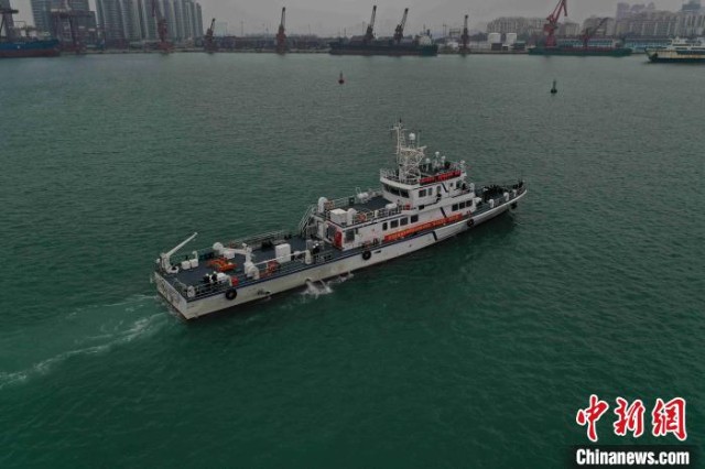 国内首艘自主建造500千伏海底电运维船在海口交付使用