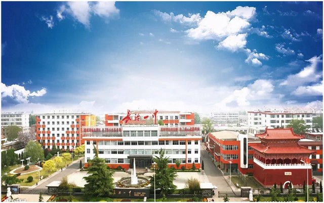 优教资源,助力未来项目周边名校林立,紧邻淮海小学,清华中学,长治医学