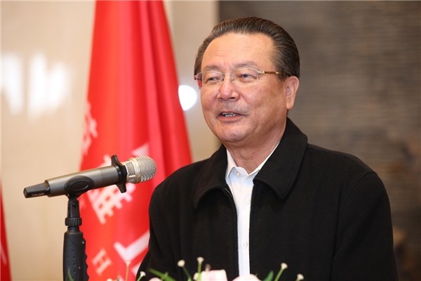 颜建国英雄儿女品牌注入资本是主流文化的崛起