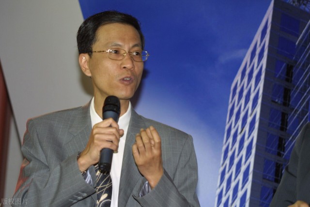 尝到b2c甜头后,王峻涛更是扬言要进军b2b.