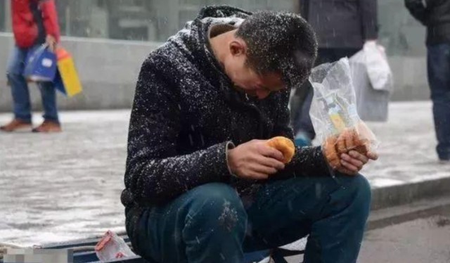 揭秘第七次人口普查数据我们的晚年终将凄凉