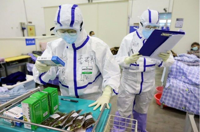 今年1月,厦门大学药学院吴彩胜教授联合海军军医大学柴逸峰教授团队在