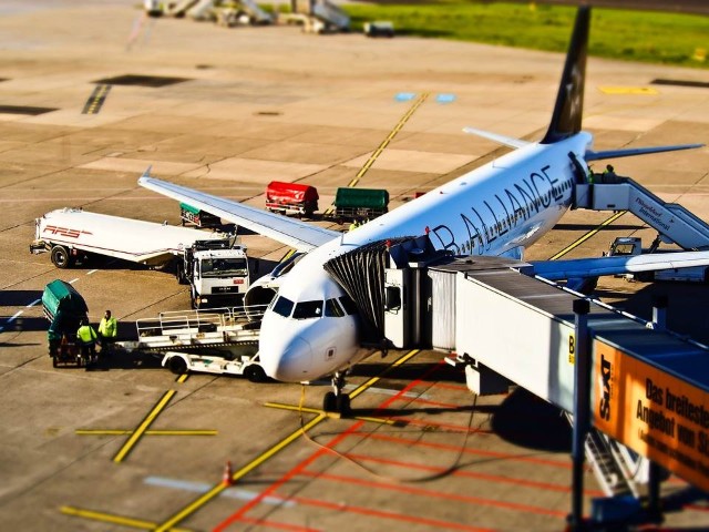 春秋航空定增35亿买飞机？资本市场融资买飞机是个好思路吗？