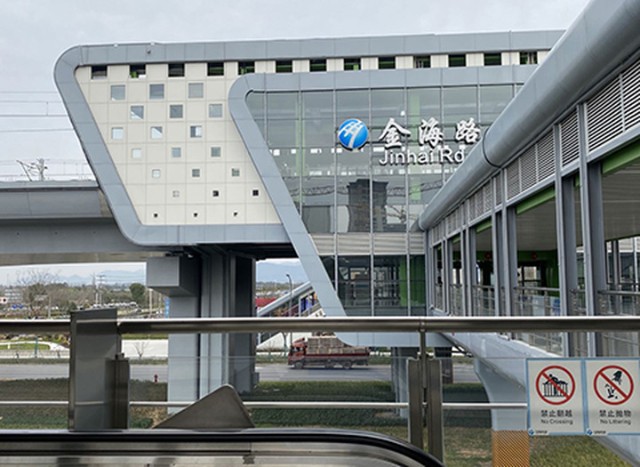 地铁3号线金海路站旁自配宝龙广场mall宝龙tod奉甬新城热销中