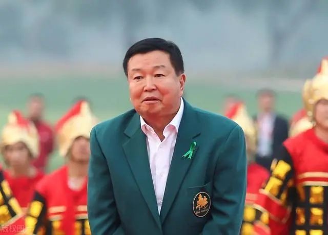 上市16天拿下千亿市值刚刚汕尾新首富诞生身家538亿更有网红奶茶即将