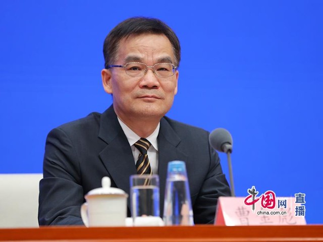 住房和城乡建设部住房保障司司长曹金彪在答记者问时表示,今后国家的