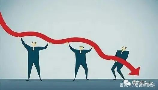 急速坠落的晶科科技：股价业绩被“腰斩”，甩卖电站资产“续命”