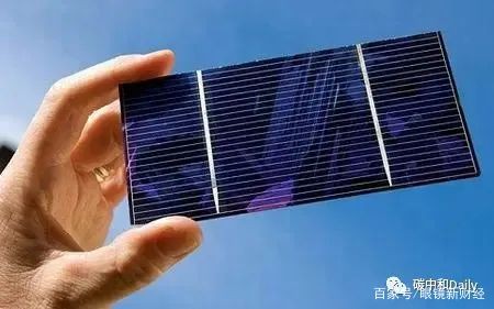 急速坠落的晶科科技：股价业绩被“腰斩”，甩卖电站资产“续命”