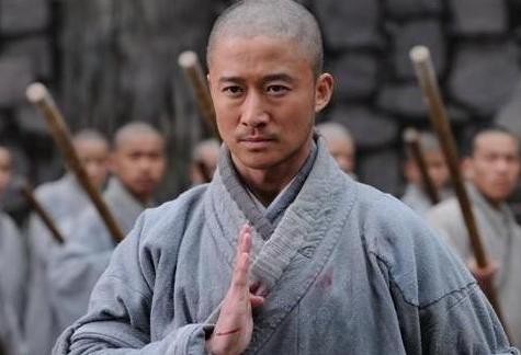 因为南少林这部剧是一部古装武打戏,在剧