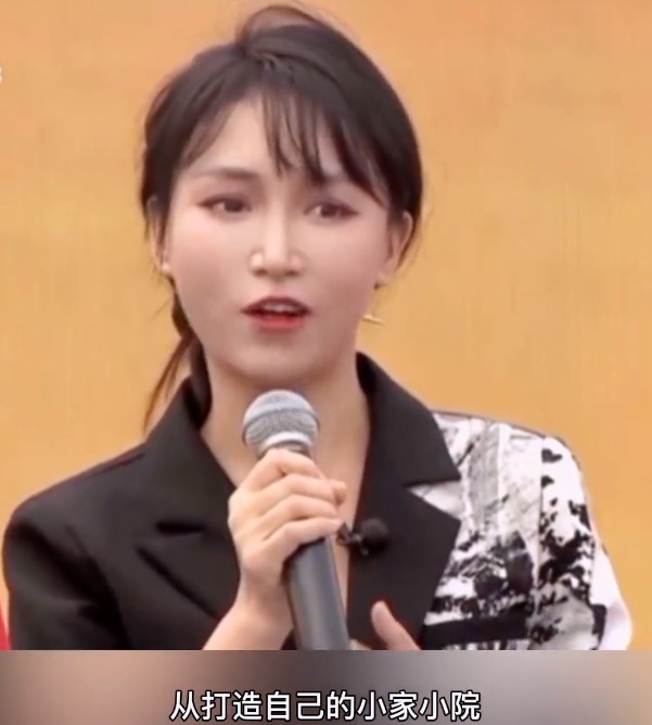 消失70天后李子柒荣获新身份本人近照变化大被吐槽网红脸