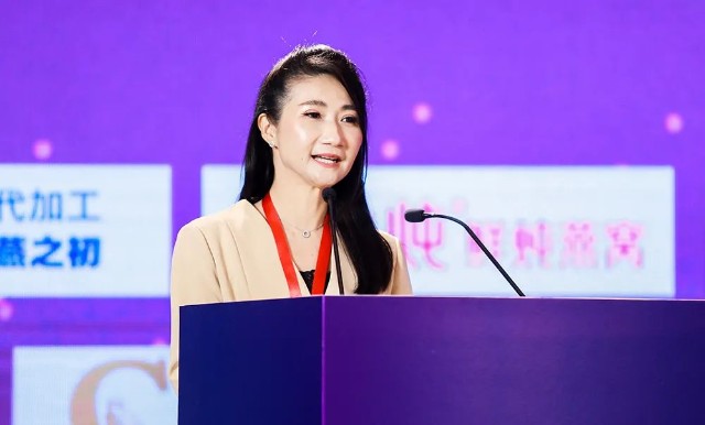 小仙炖创始人林小仙出席2021年燕窝行业年会