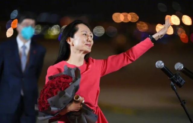 十一国庆抒怀孟晚舟我爱你这朵中国花