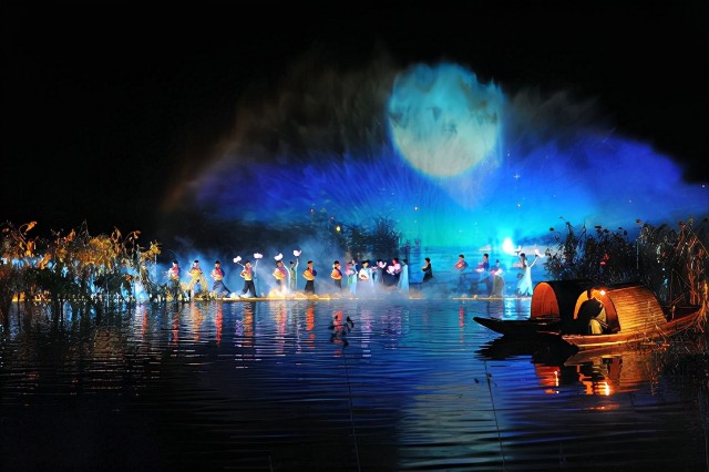 无锡荣耀拈花湾荣誉获评首批国家级夜间文化和旅游消费集聚区