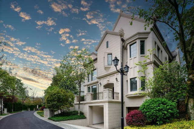 可遇不可求的龙湖舜山府无理由不爱的庄园独院