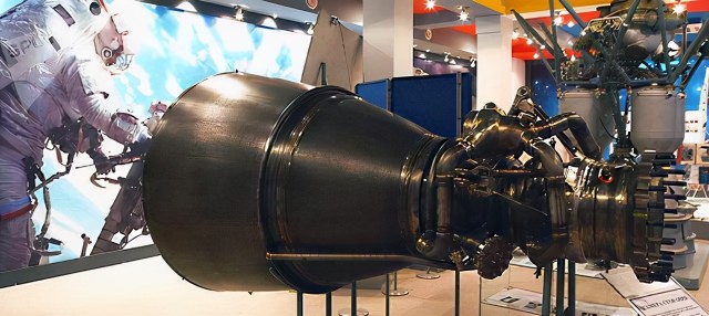 世界最大推力火箭发动机试车成功从落后到领先中国只用了9年