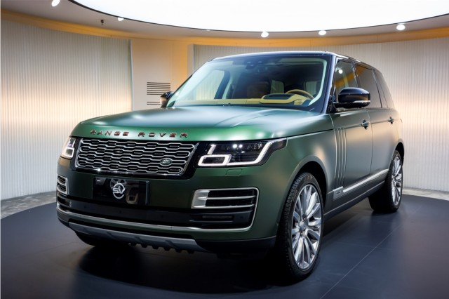 广州车展直击捷豹路虎6款车型正式上市最低价42万