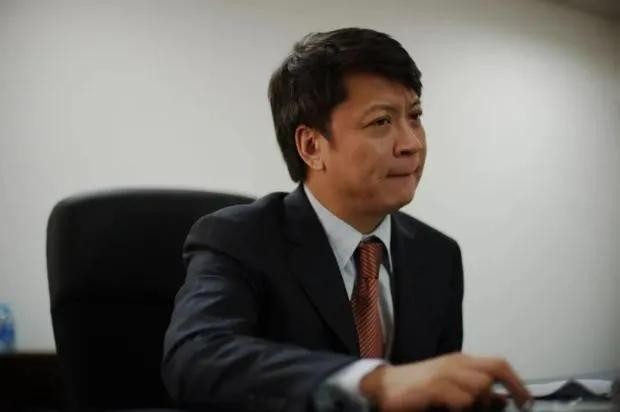 中南建设交班大戏陈锦石的强势与陈昱含的倔强