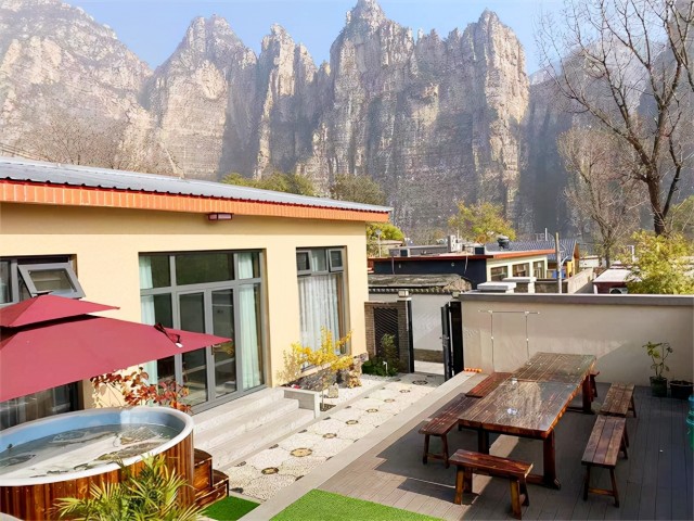 北京房山十渡山水民居私汤温泉民宿采果骑单车亲子出游新玩法