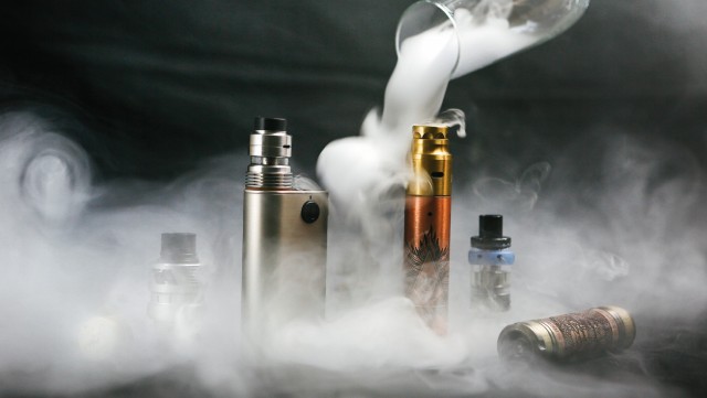 创始人深夜回击质疑喜雾的电子烟高科技恐怕有猫腻