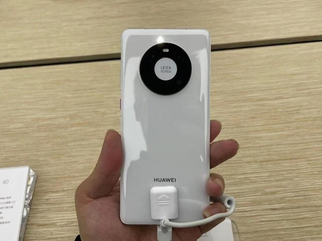 华为mate40e和mate40你选择谁参看这条建议就行了