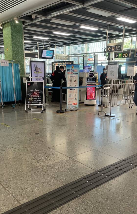 贵人多豪掷百万"港铁(深圳)4号线"打造匠心品牌