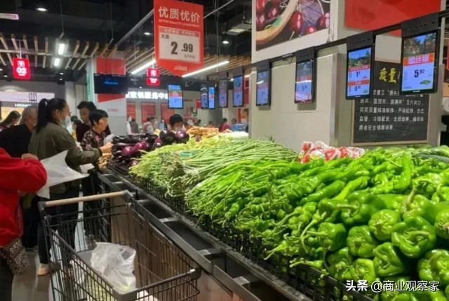 家家悦细分化探路：首家会员店7000平米3000支单品，进口占比过半