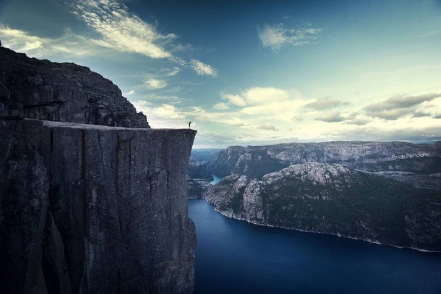 理想掉队下面是万丈深渊