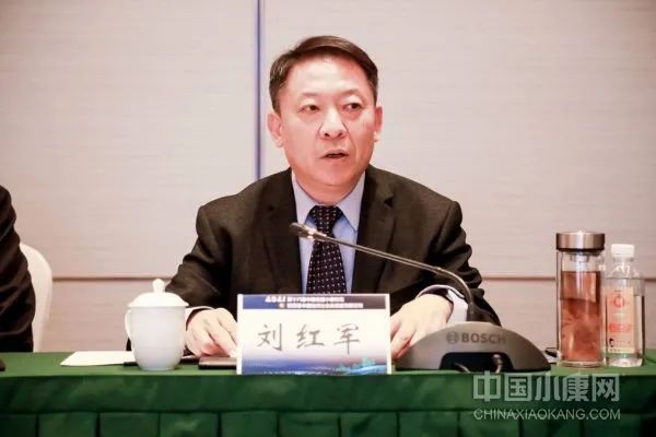 南昌县委常委,政法委书记闵员根分享了当地的具体治理