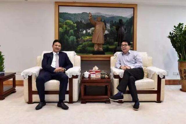 升龙集团创始人揭秘林亿的创业史曝光