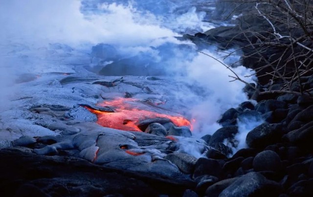 黑天鹅来了火山爆发会引发避险升温吗
