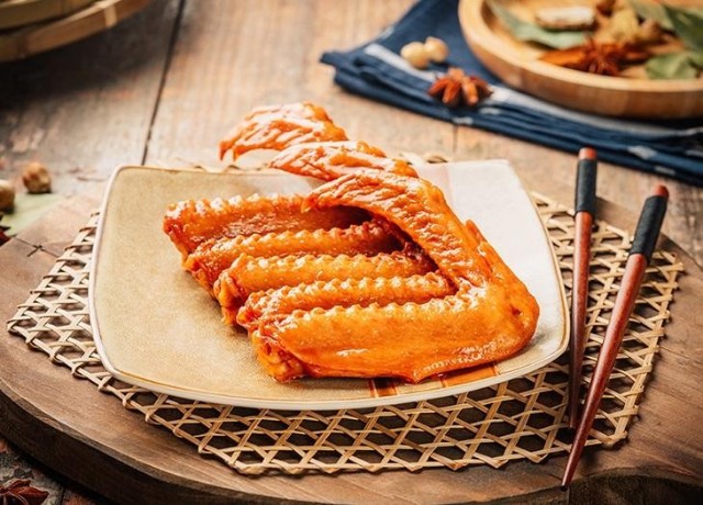 市值缩水97亿，“鸭脖第一股”沦为行业老三！煌上煌怎么了？