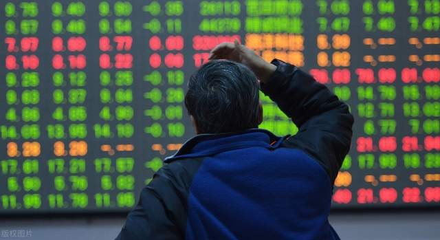 隔夜全球大跌今天a股跌穿了3500点还有行情吗