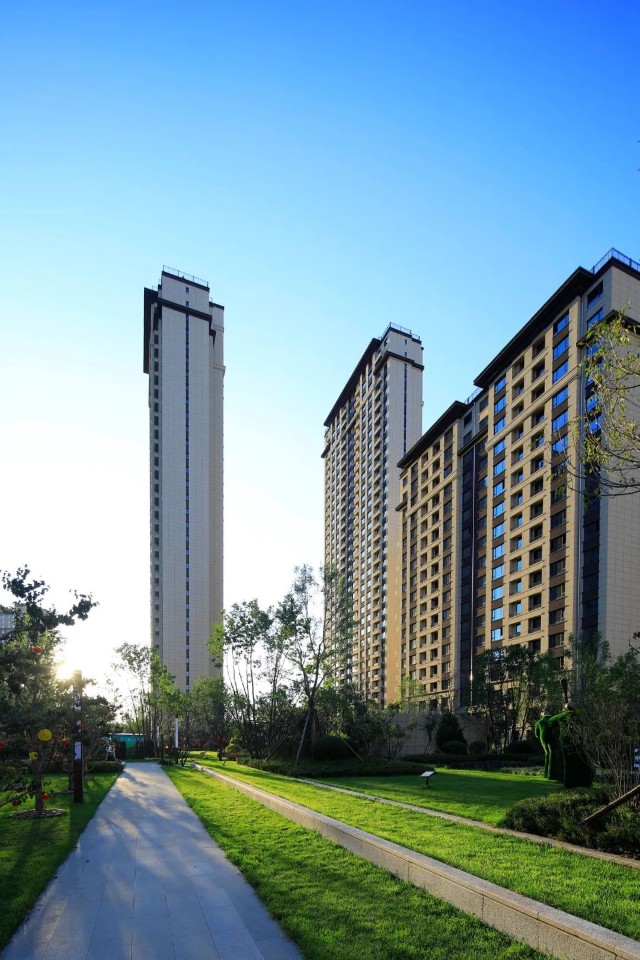 2021年中梁地产累计成交110000套房