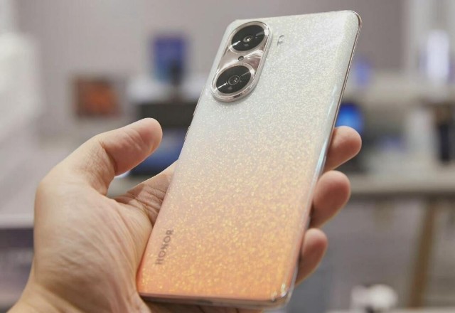 脱离华为发力vlog剑指高端2021年荣耀手机回顾盘点