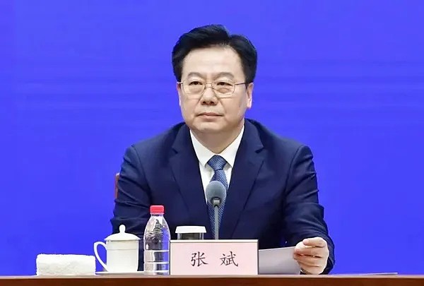 山东省国资委主任张斌围绕十强产业新组建省属企业