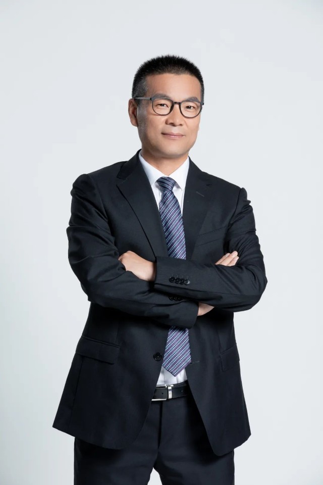 官宣冷俊峰升任大发地产执行董事兼首席执行官廖鲁江辞任