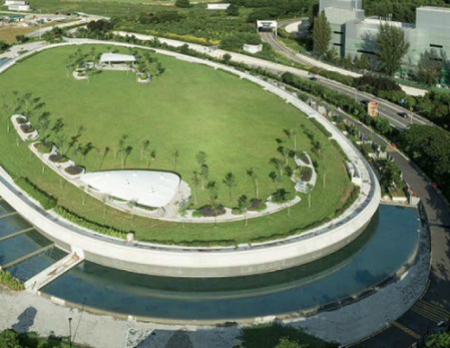 运用水处理技术实现城市水源自给|新加坡吉宝滨海东海水淡化厂