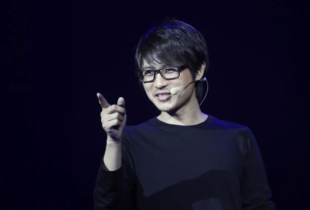 跌落的岂止韩寒