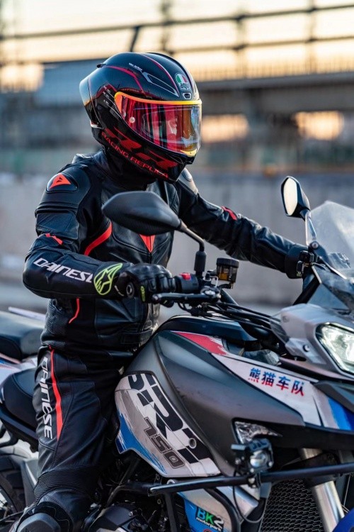 adv骁750完美完成24小时不间断耐力挑战赛