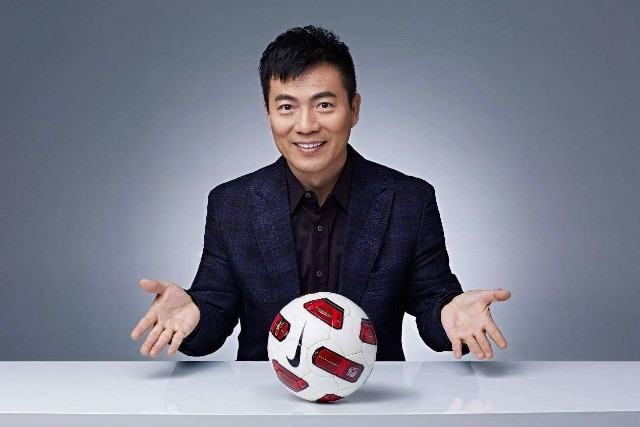 黄健翔空降联想超级直播间thinkpadthinkbook扬天诸多爆款机型冰点价