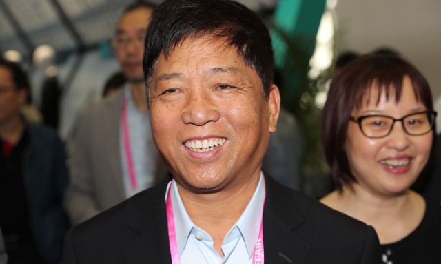 除碧桂园公主，广东等3位女二代也是杰出商界女性，老爸财富百亿