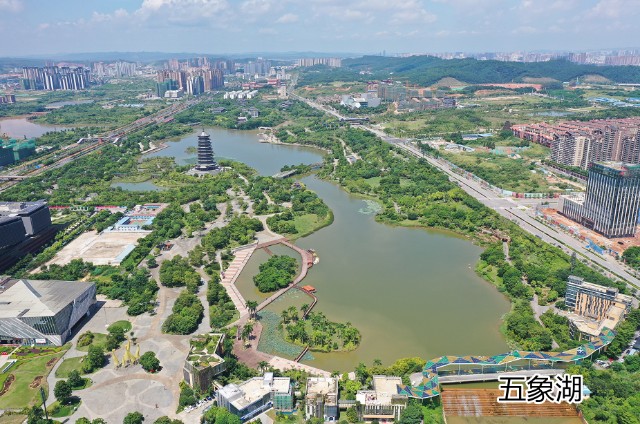 凰家测评五象南头排户型王炸价格仅1万出头绿地朗峯不香